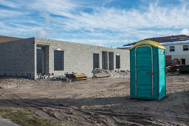 Best Luxury portable toilet rental  in Carlyss, LA